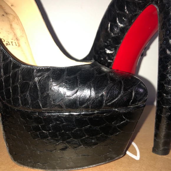 ❤️Christian Louboutin Platform Python Heels 👠 - Picture 5 of 6